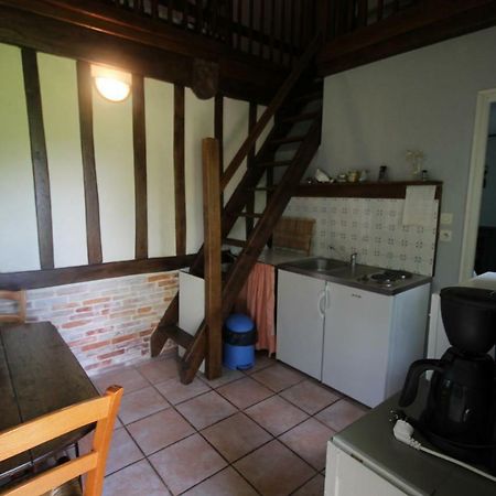 Bed and Breakfast La Ferme Aux Canards Сассео-ле-Мокондюи Экстерьер фото